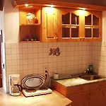 Apartmanhaz Zalanki