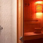 Apartmanhaz Zalanki * Eger