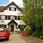 Lägenhet Apartmanhaz Zalanki